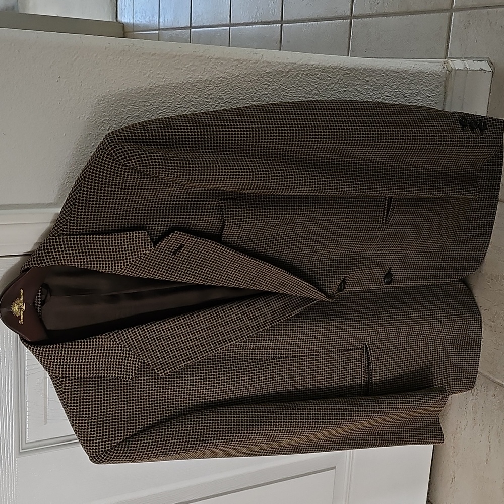 JGR Men'sWear Italian Houndstooth Virgin Wool Blazer 40R
